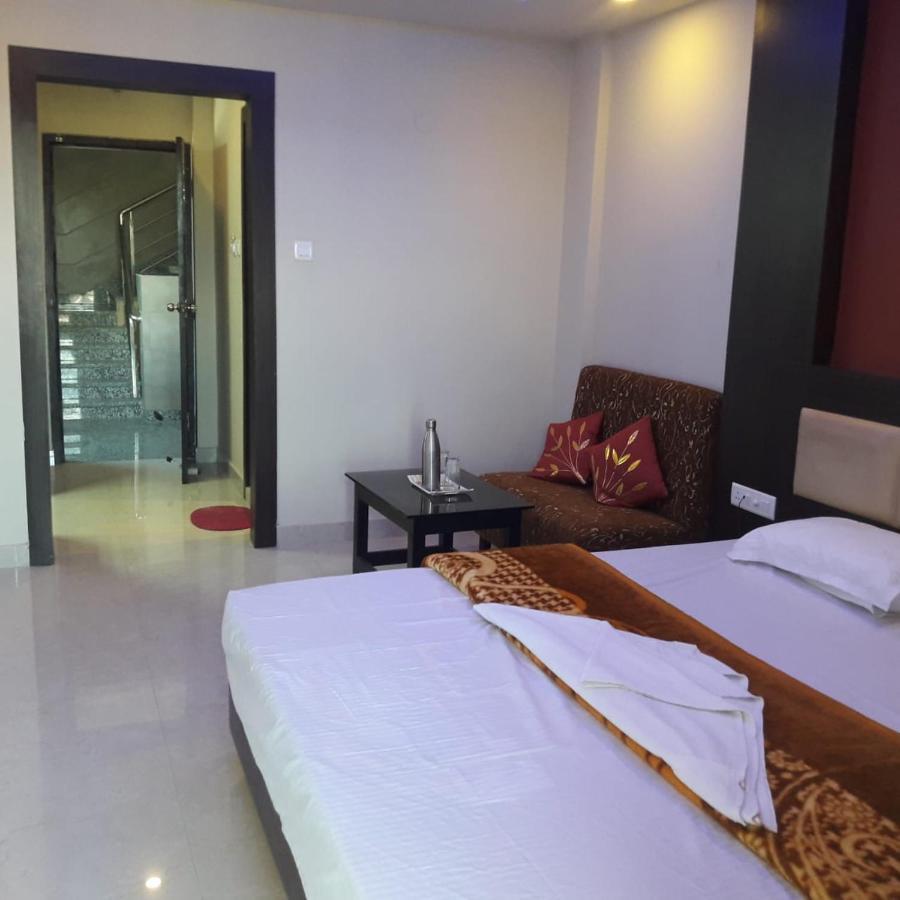 Hotel Siddhi Vinayak Puri Luaran gambar