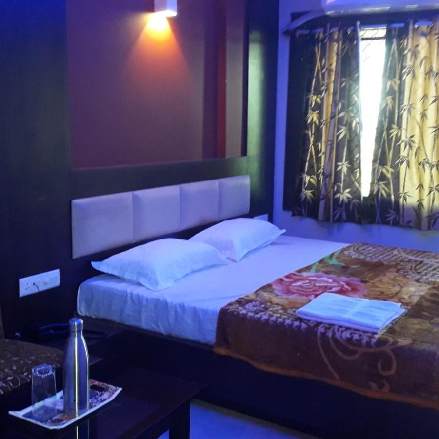 Hotel Siddhi Vinayak Puri Luaran gambar